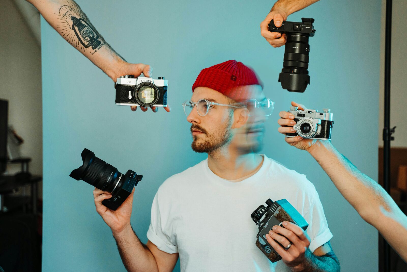 Photo booth vai kuvaaja: kumpi on parempi tapahtumallesi?